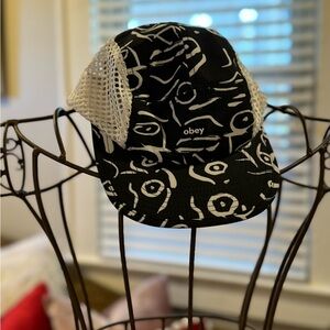 Obey kids hat new